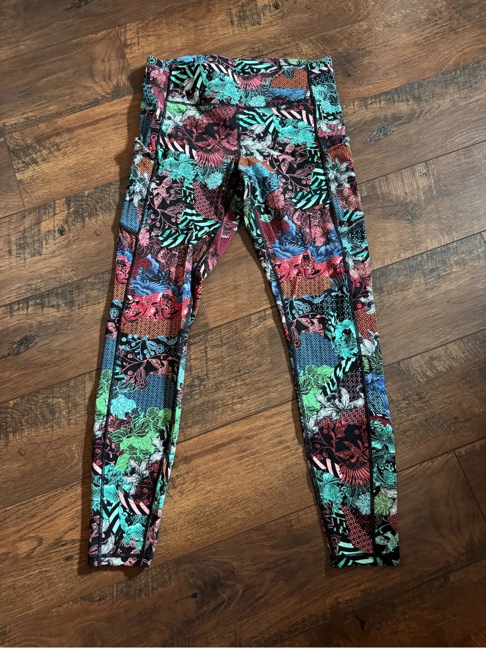 lululemon athletica Multicolor Floral & Tropical Print Leggings